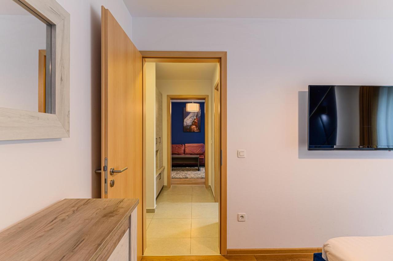 Elite Apartment 303 Брашов Екстериор снимка