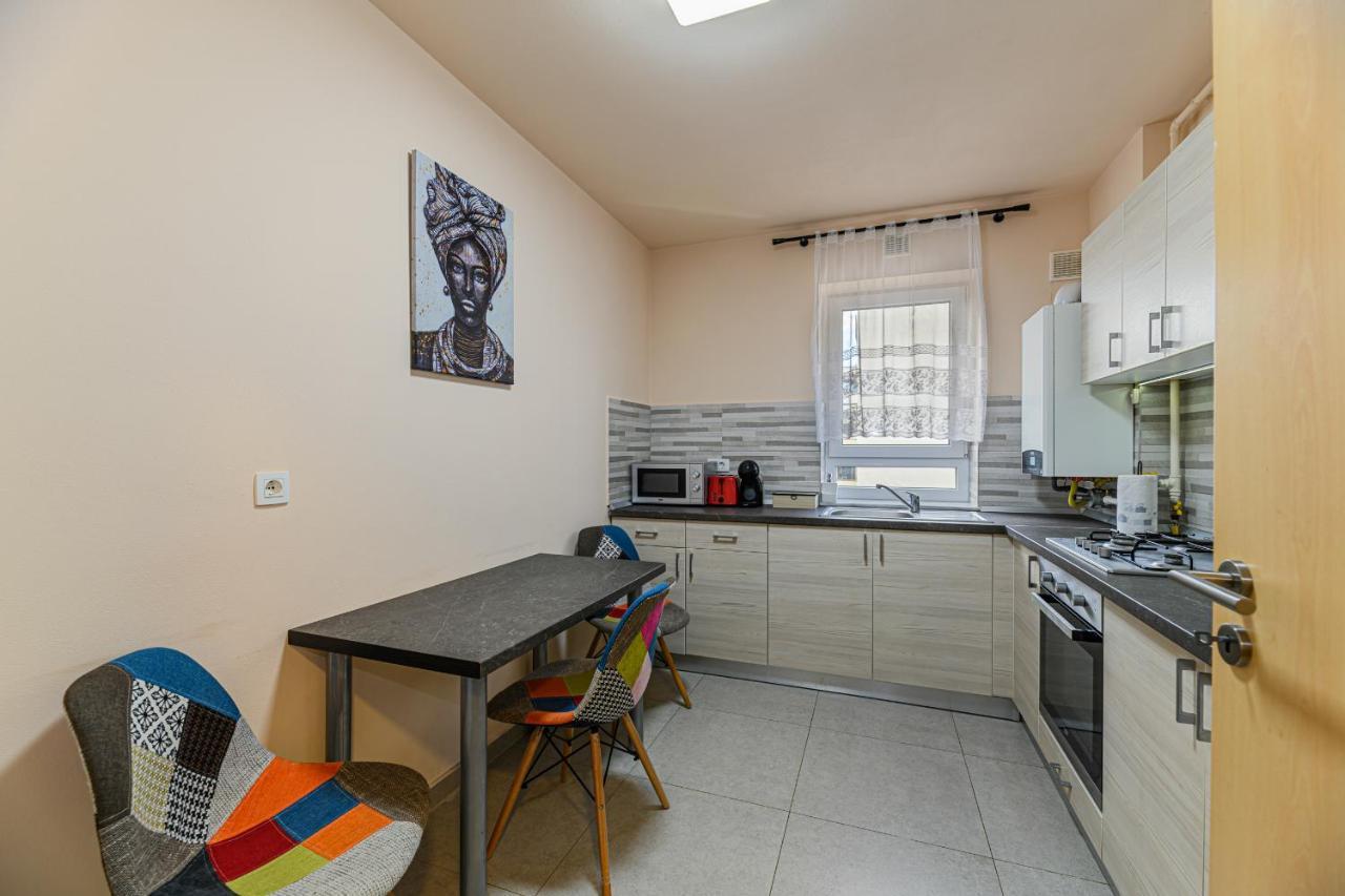 Elite Apartment 303 Брашов Екстериор снимка
