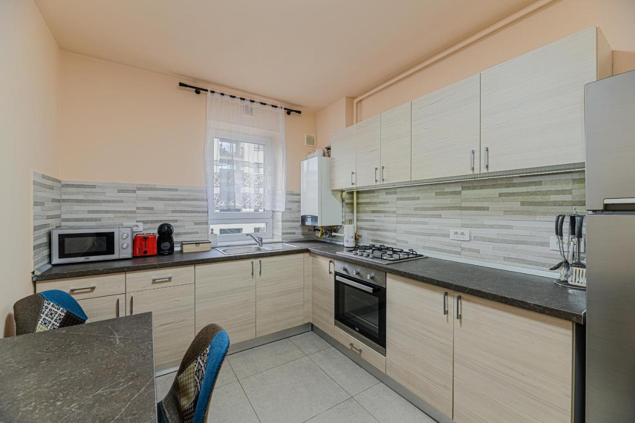 Elite Apartment 303 Брашов Екстериор снимка